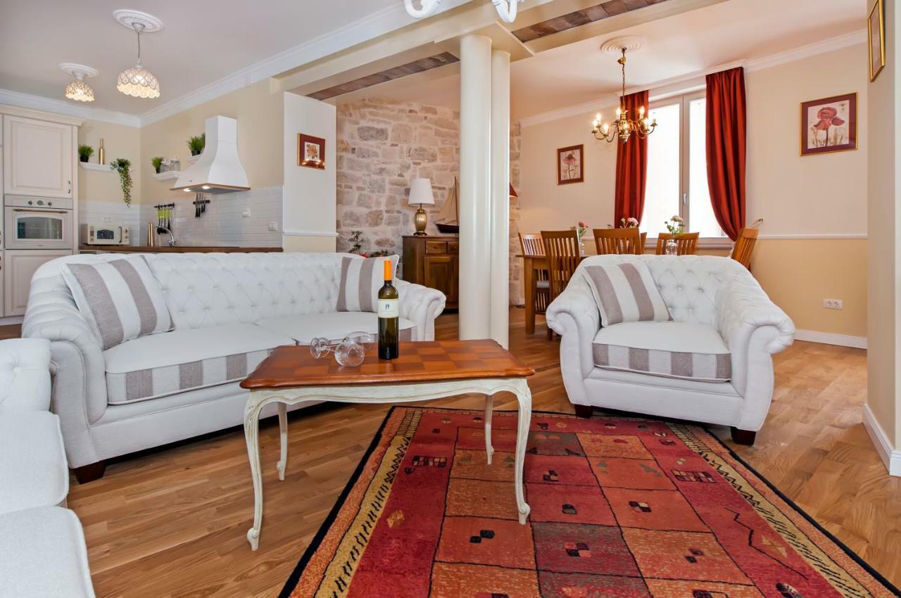 Adriatic Royal Sea View Apartment Ρόβινι Εξωτερικό φωτογραφία