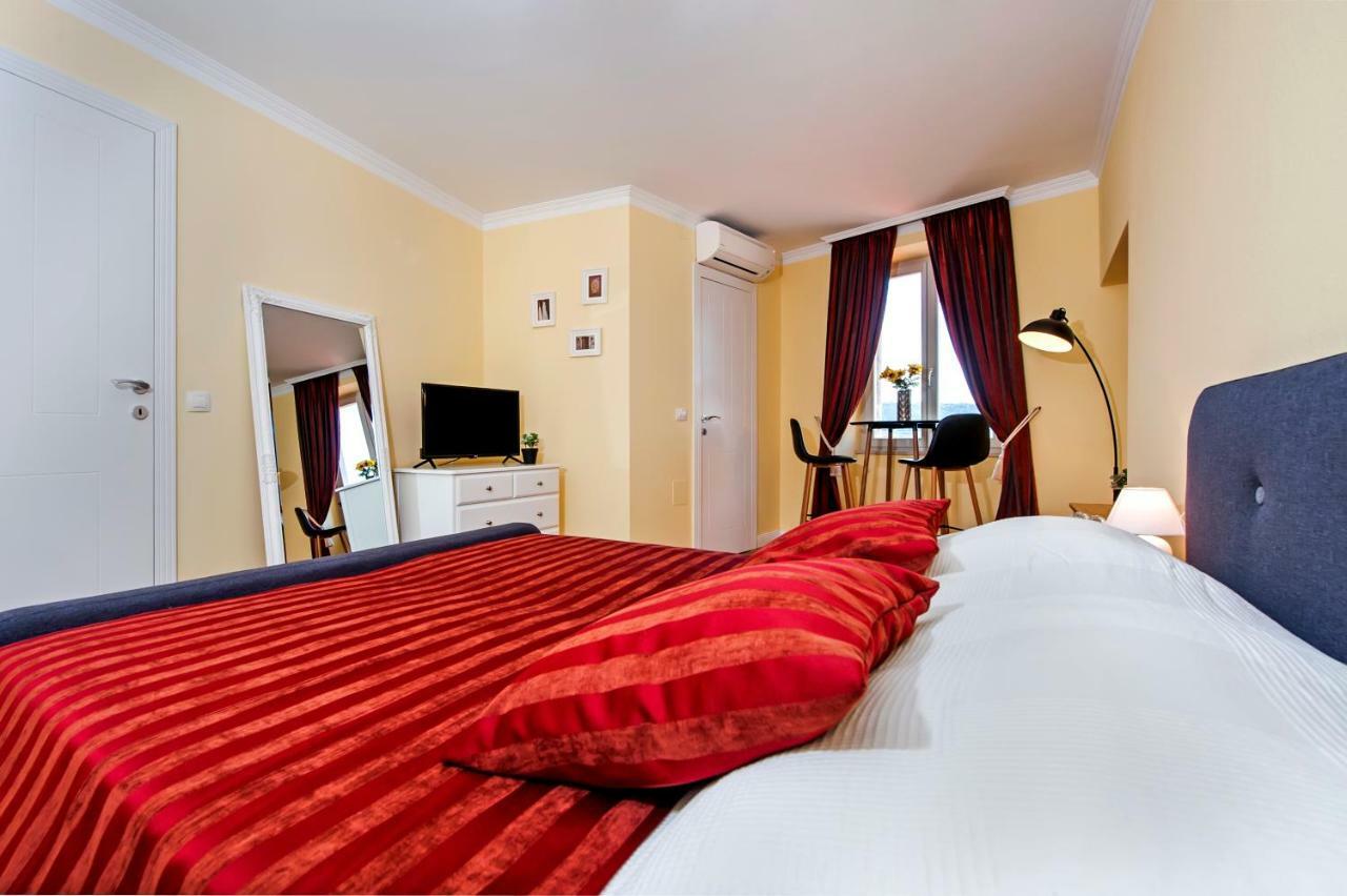 Adriatic Royal Sea View Apartment Ρόβινι Εξωτερικό φωτογραφία
