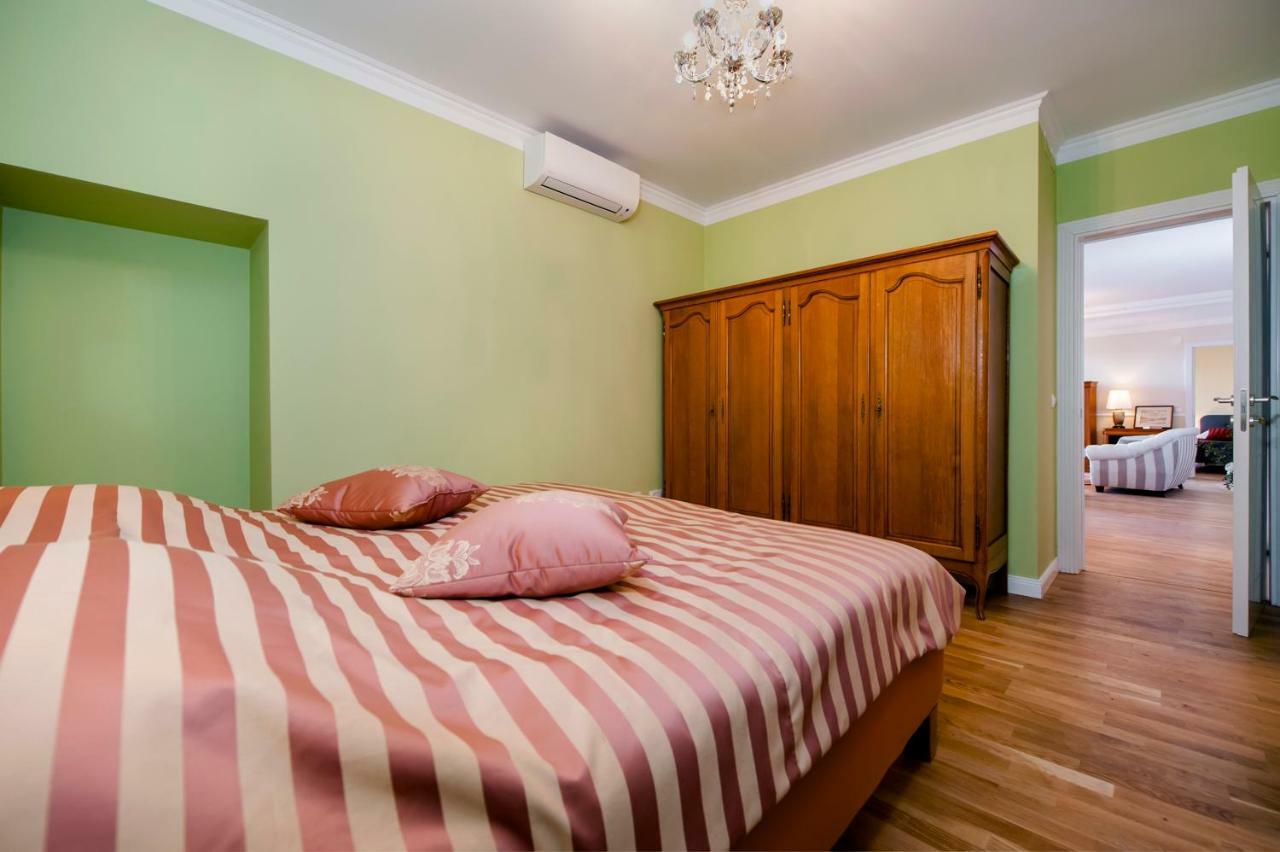 Adriatic Royal Sea View Apartment Ρόβινι Εξωτερικό φωτογραφία